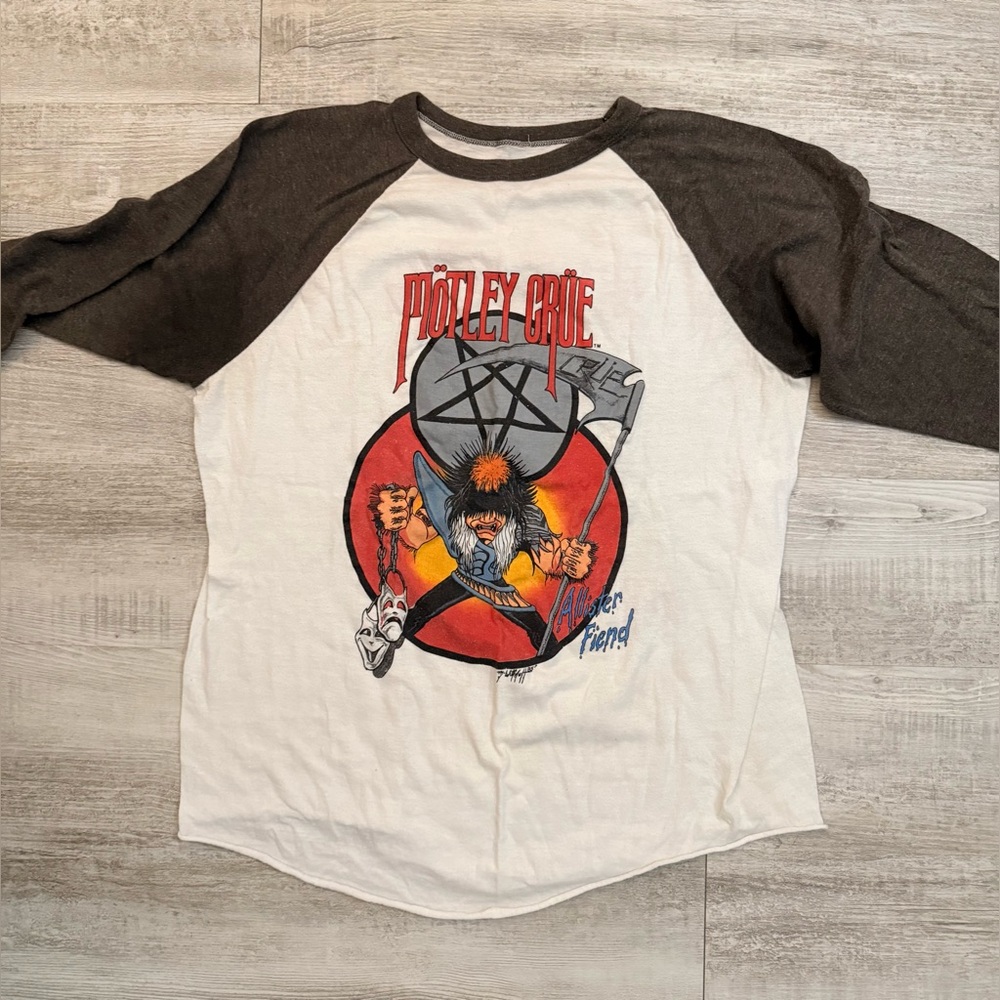 Motley Crue Theatre of Pain World Tour 1985-1986